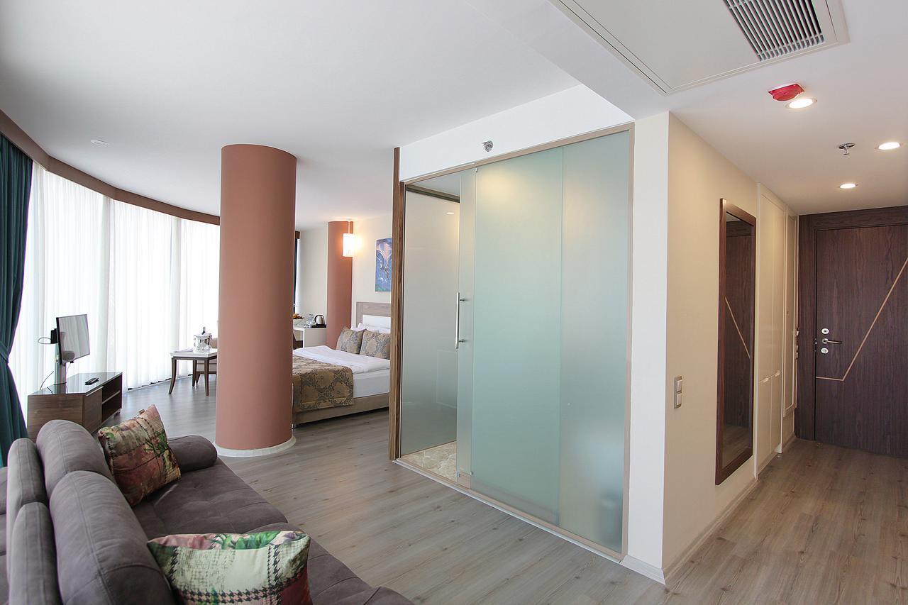 Forum Suite Otel Мерсін Екстер'єр фото
