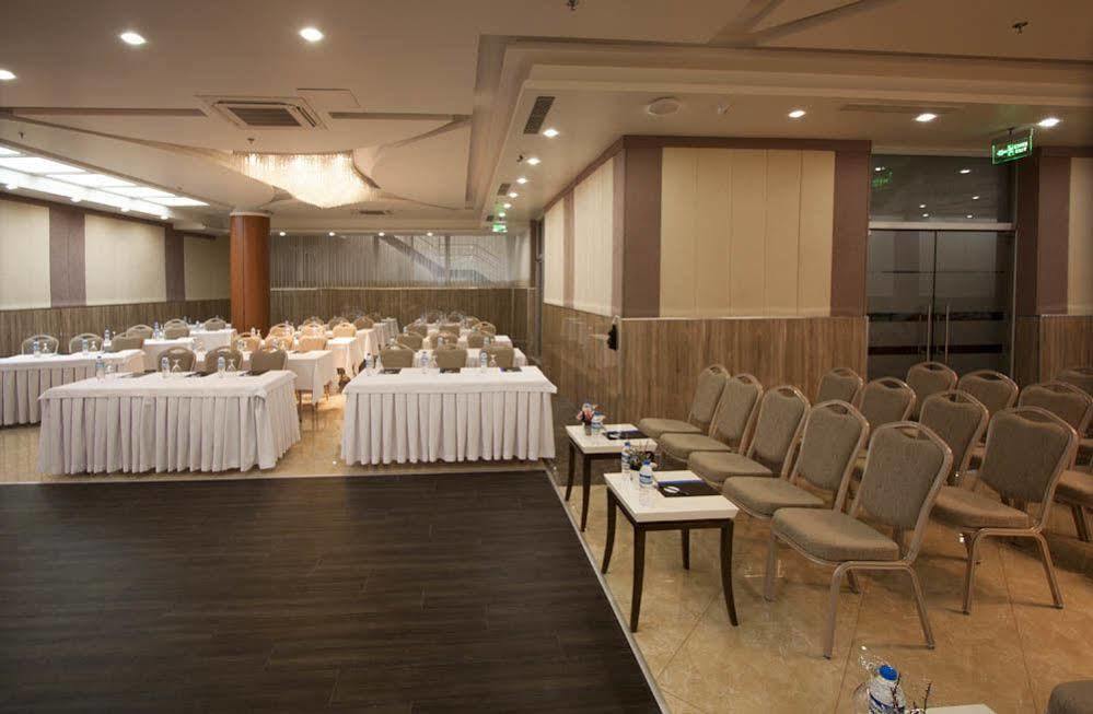 Forum Suite Otel Мерсін Екстер'єр фото